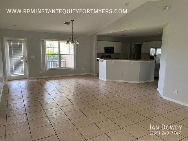 Building Photo - 2531 Sunniland Blvd Rental