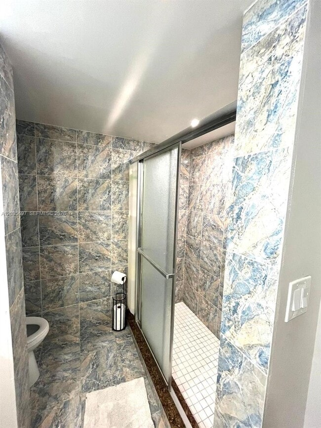 Photo - 3450 Blue Lake Dr Unidad 107
