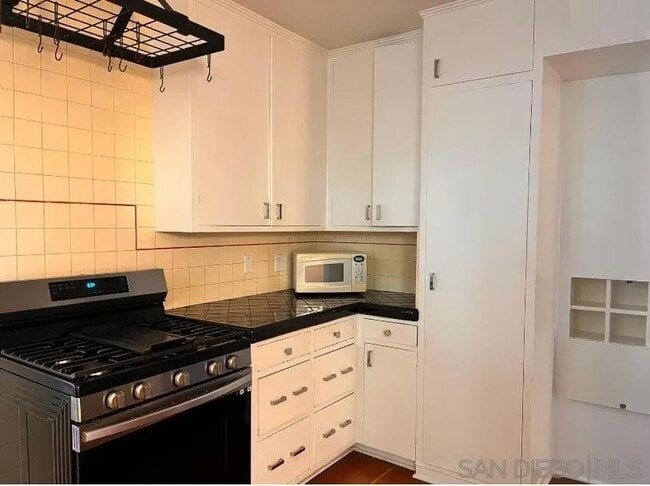 Photo - 3311 Xenophon St