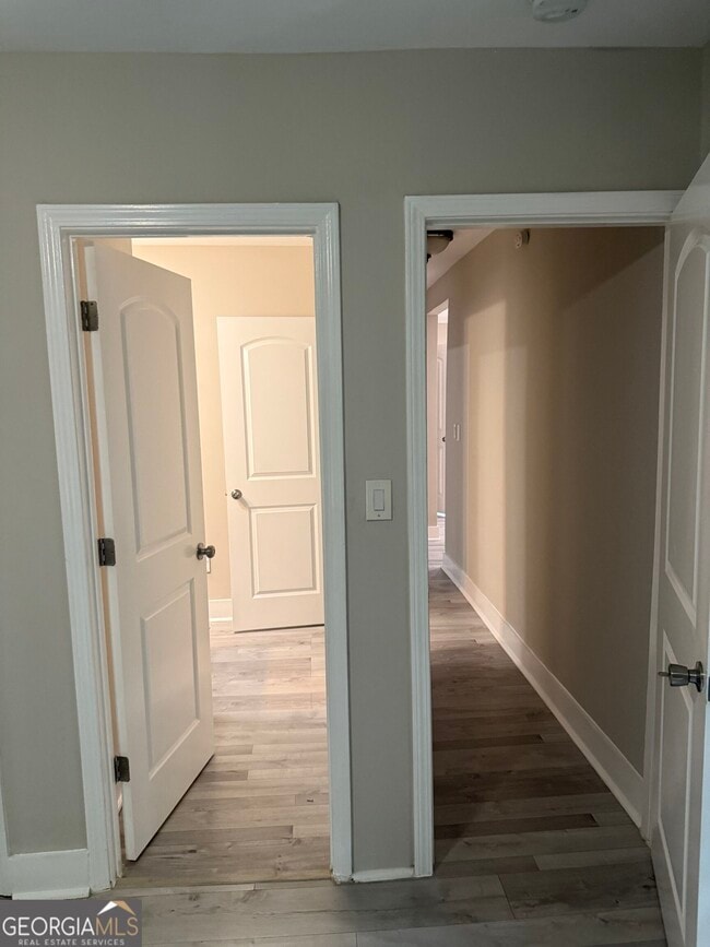 Photo - 1272 Westridge Rd SW