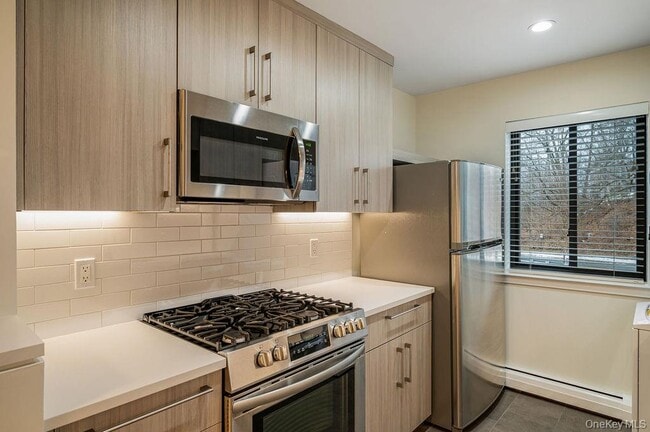 Photo - 30 Hillside Terrace Unit E