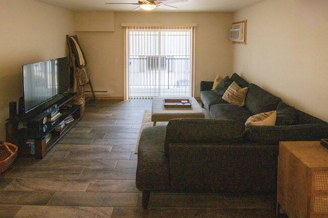 Photo - 3008 Gillette St Unidad 34