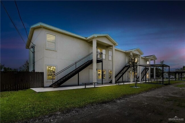 Photo - 418 N 3rd St Unit 5