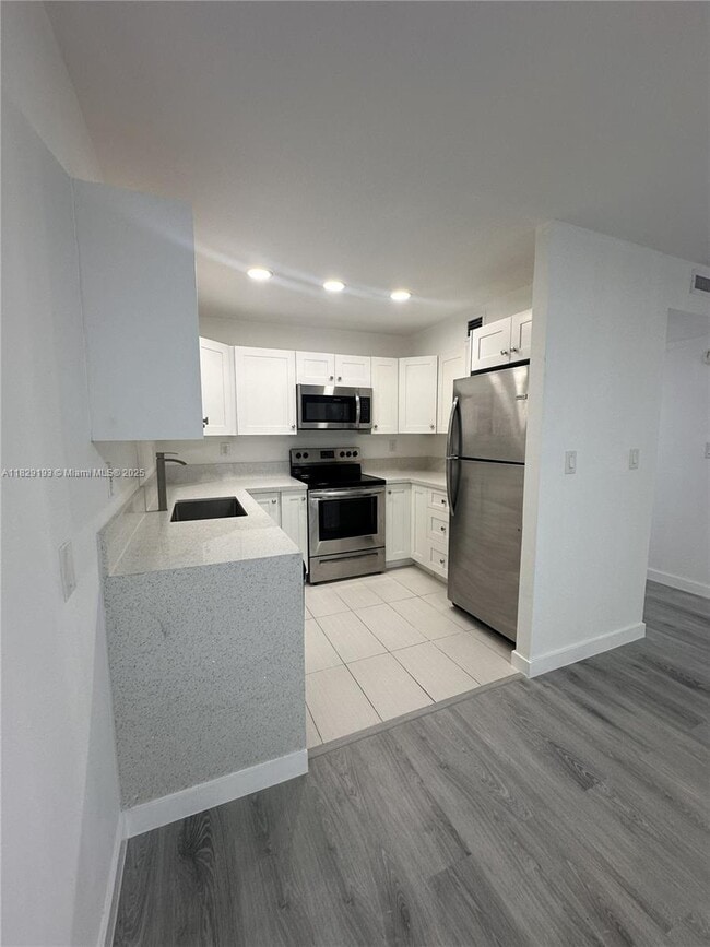 Photo - 9301 SW 92nd Ave Unit 204B