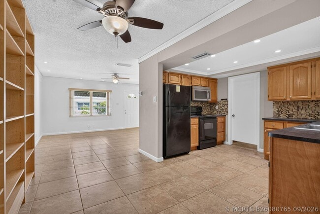 1010 NW 72nd Terrace