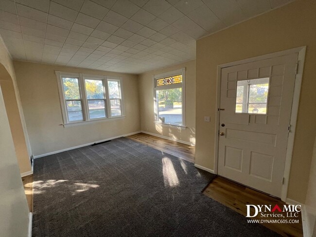 Photo - 517 W 9th St Unit Apt. 1
