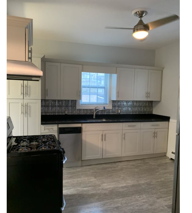 Building Photo - 8 Otis St Unit 2