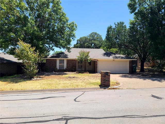 Photo - 734 Somerset Ct House