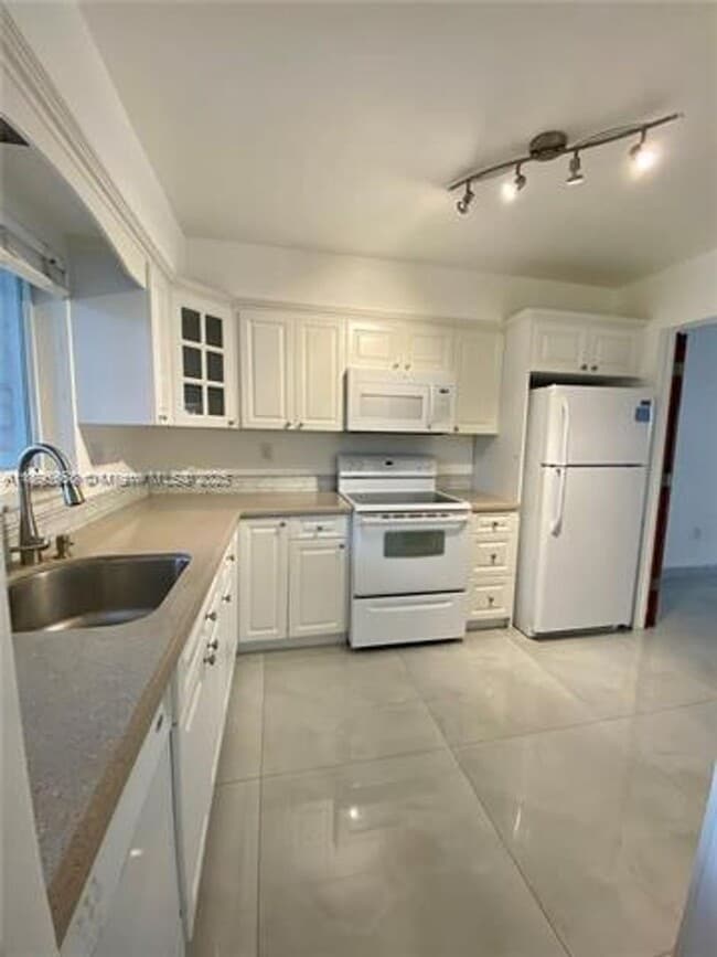 Photo - 2155 NE 122nd St Unit 2155 NE 122nd St  2155