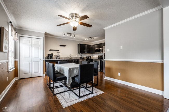 Photo - 11849 Wapiti Way