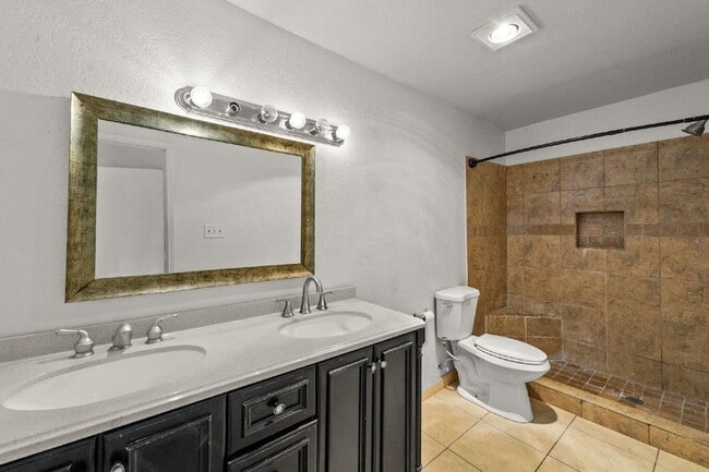 Photo - 8510 Gatlinburg Dr