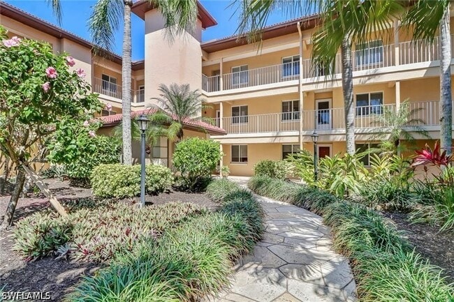 Building Photo - 1025 Foxfire Ln Unit 110