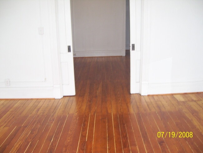 Photo - 914 N Salina St Unit Apt #1