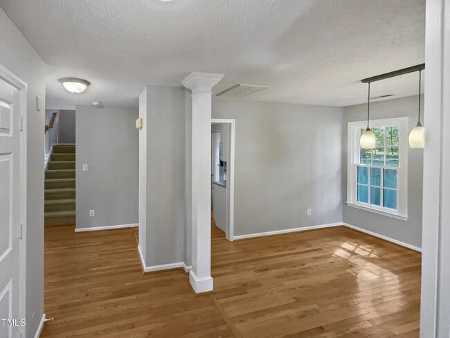 Entrada Rev - 4013 Ellisfield Dr