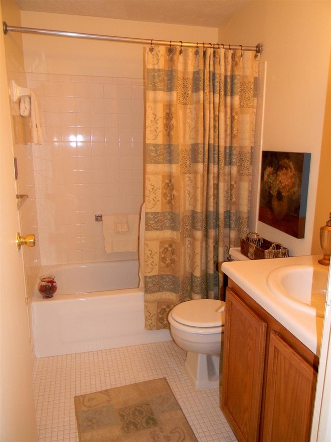 Photo - 920 On the Park