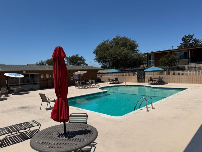 Building Photo - Spacious 1 bedroom 1 bath in el cajon Unit J