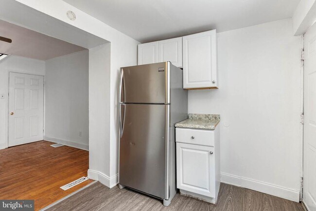 Photo - 1224 Peters St