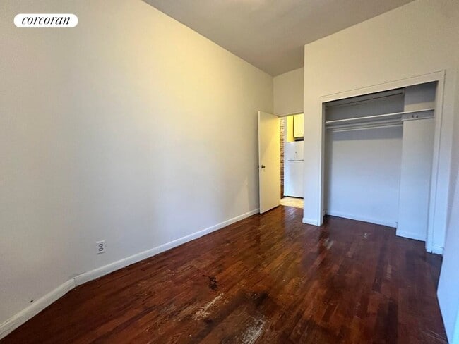 Photo - 1670 York Ave