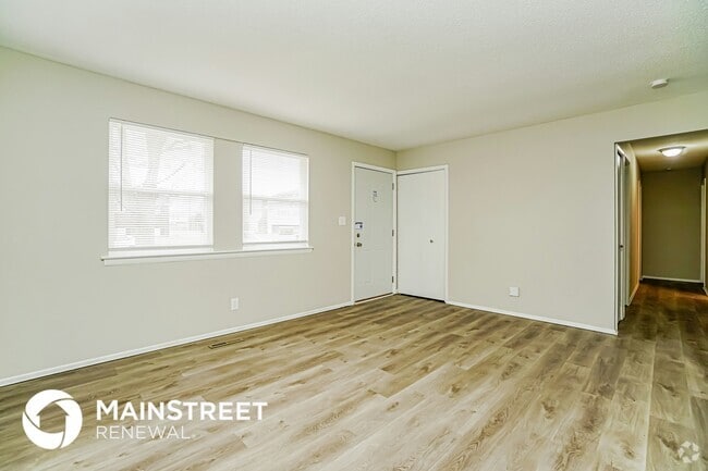 Building Photo - 5262 Hacket Dr Rental