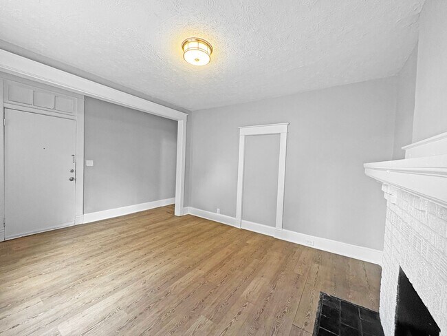 Photo - 3425 Carolina Ave Unidad A