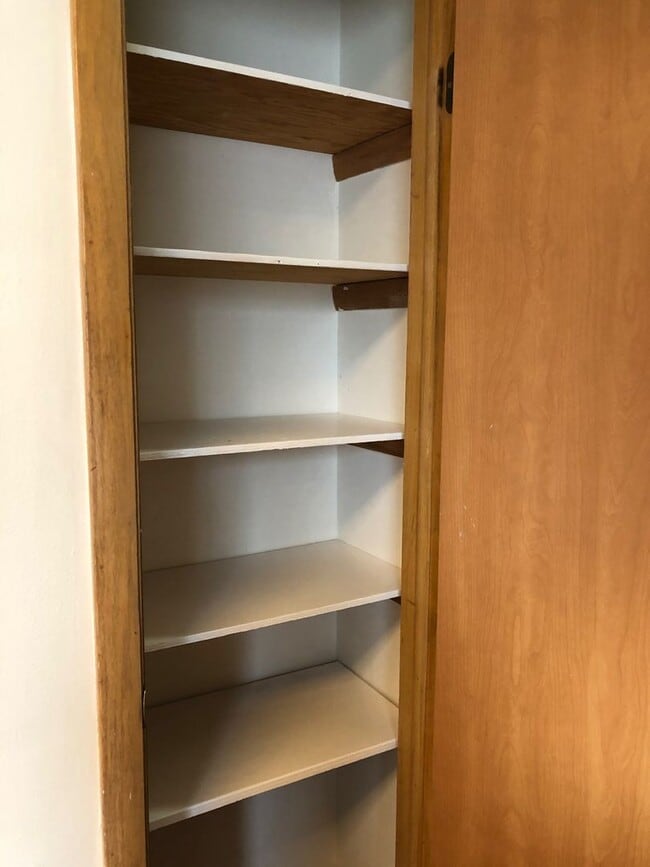 Photo - Modern, comfortable townhome living just steps from the Fox River and Oshkosh’s lively downtown.