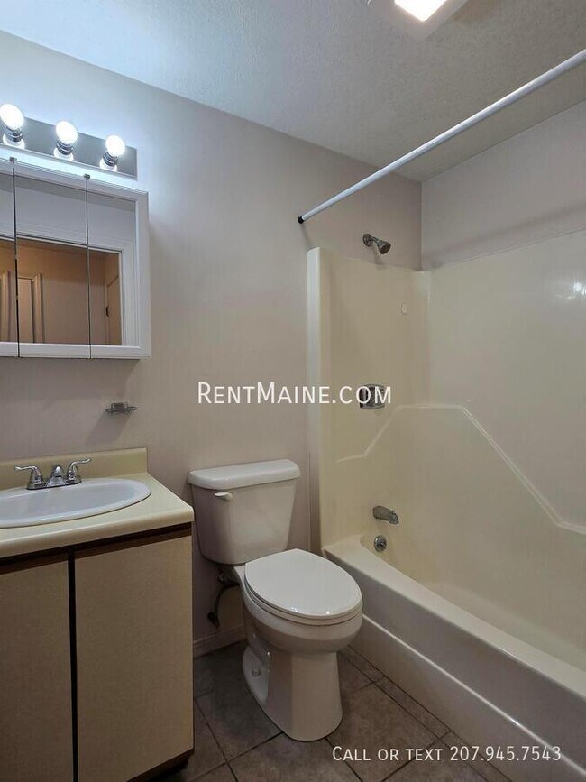 Photo - 20 Tall Pines Dr Unidad 22