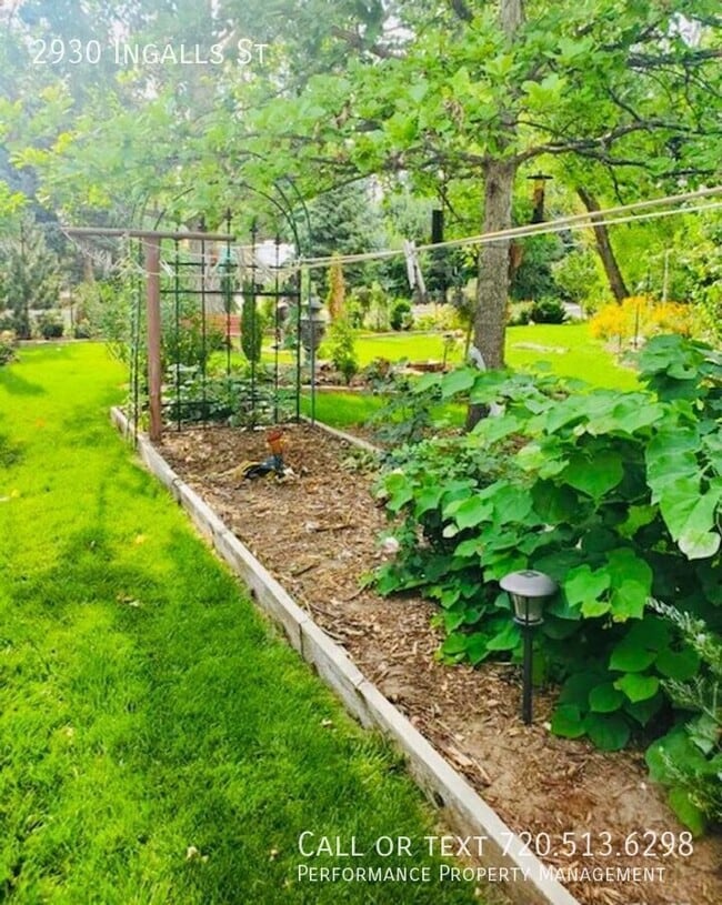 Photo - 2930 Ingalls St