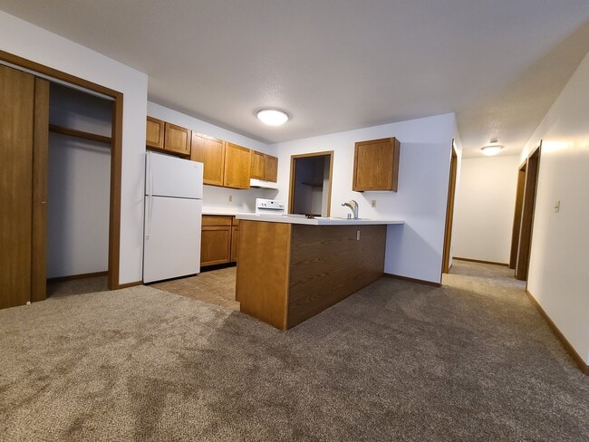 Geneva Terrace Apartments - Geneva Terrace Apartments