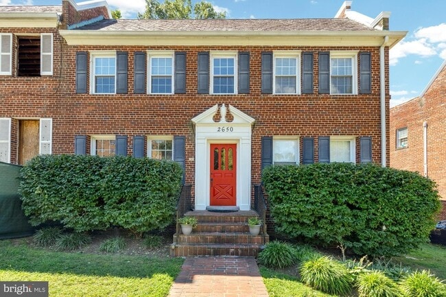 Photo - 2650 39th St NW Unit 3