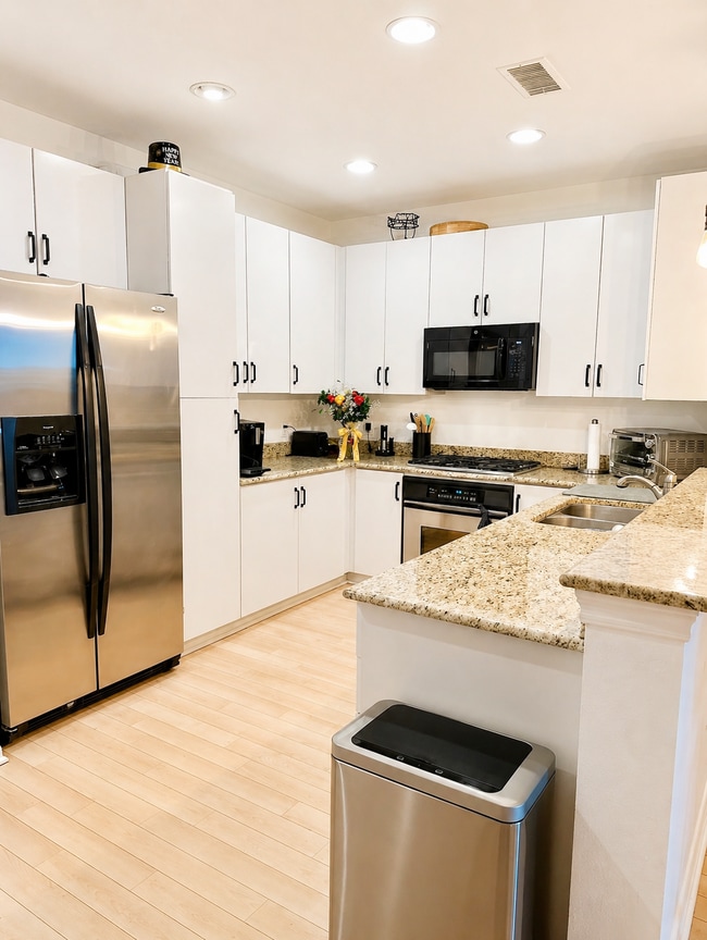 Kitchen - 1225 Island Ave Unit 313