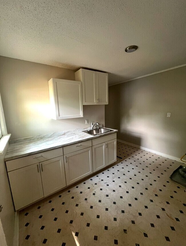 Photo - 1591 Locust St Unit 2