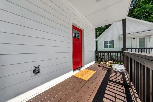 Building Photo - 3809 Burt Dr