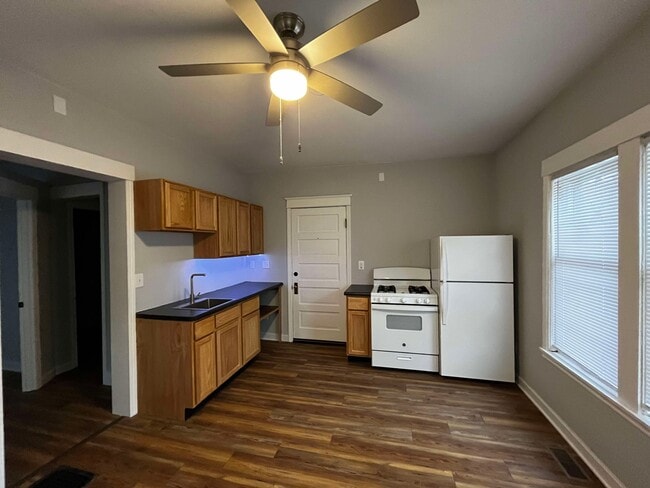 Cocina - 514 Walnut Ct Unidad 1