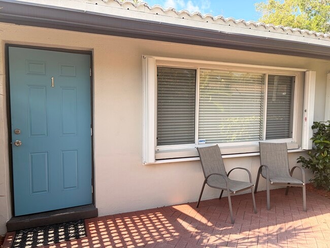 Building Photo - 1117 SW 15th Ave Unit 11171