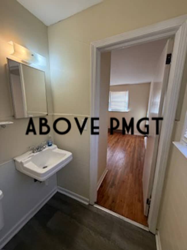 Photo - Renovated 1 bed, 1 bath duplex