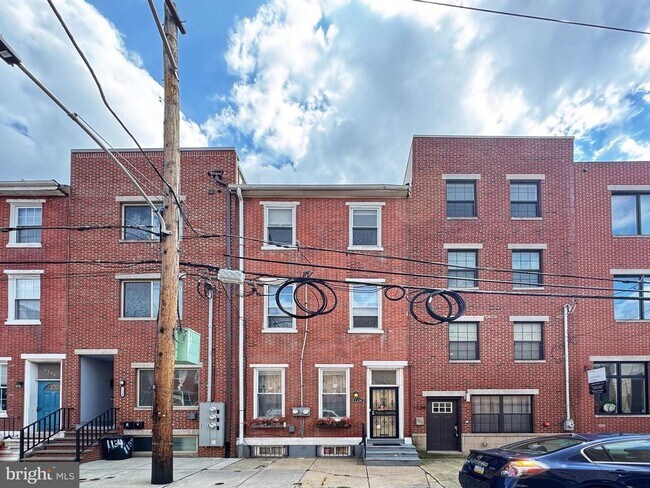 Building Photo - 1136 Mt Vernon St Rental