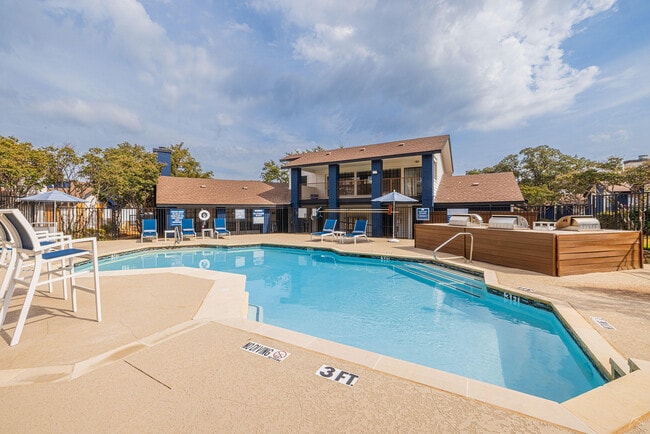 _UPDATE-PrescottPark-ExAm-002-11242025-S - Prescott Park Apartment Homes