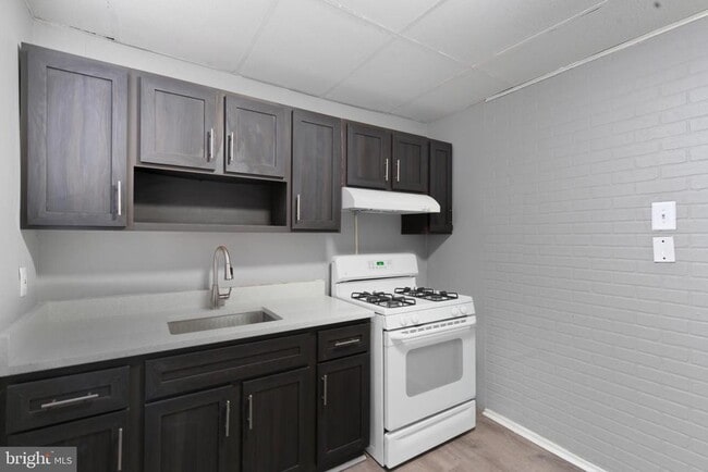 Photo - 3028 N Stillman St