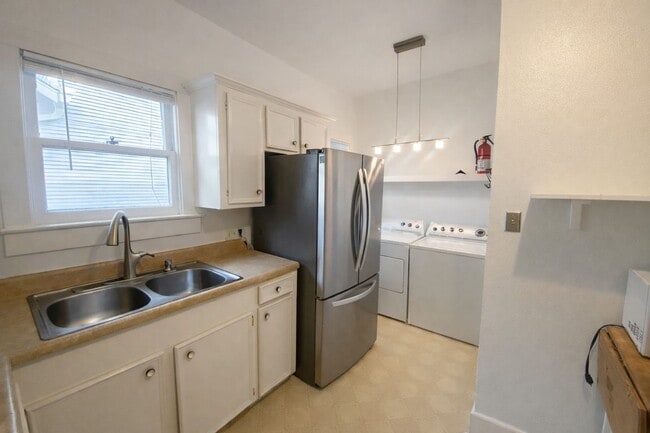 Photo - 4213 Avenue C Unit A