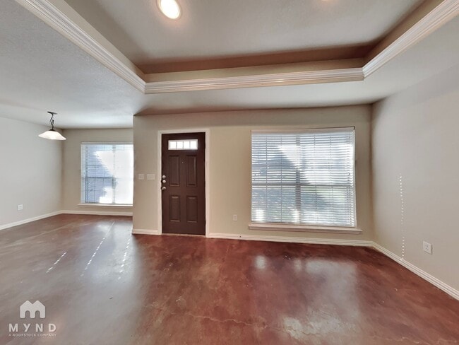 Photo - 125 Jolin Ln