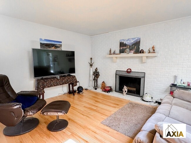 Photo - Spacious Home Right on the Park!