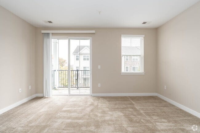 3BR 2.5BA 1463SF - The Townes at Mill Run Apartments