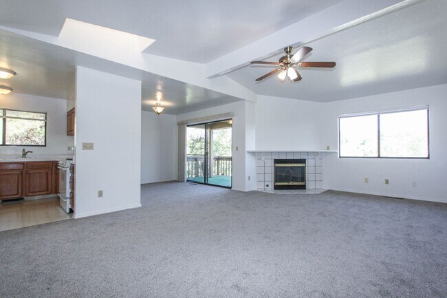 930 Old Stage Rd