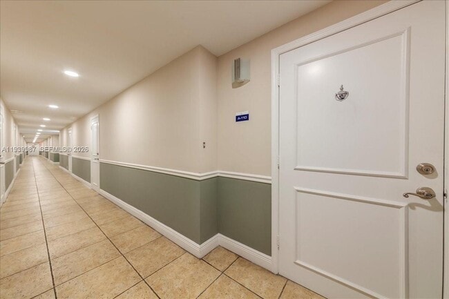 Photo - 2426 SE 17th St Unit 110A