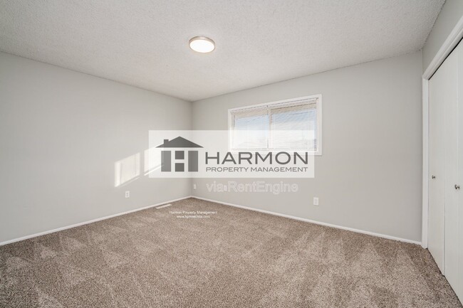 Photo - 3153 S Pinecrest Ave