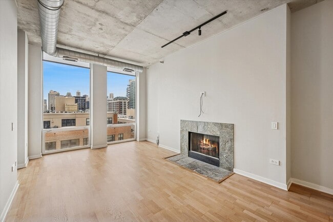 Photo - 720 N Larrabee St Unit 1002