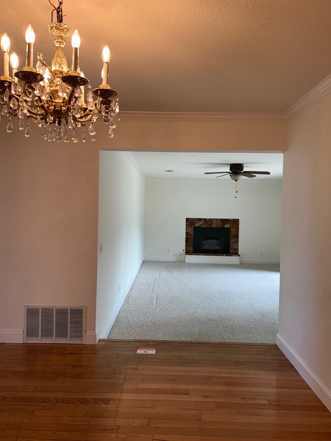 Photo - 1080 Ayer Dr