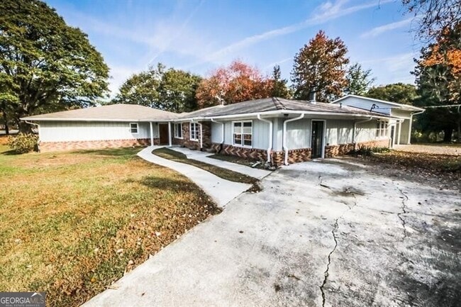 Photo - 5075 Winters Chapel Rd