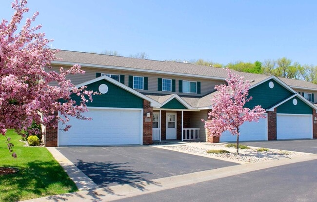 Jordan Valley Homes, Jordan, MN - Jordan Valley Townhomes