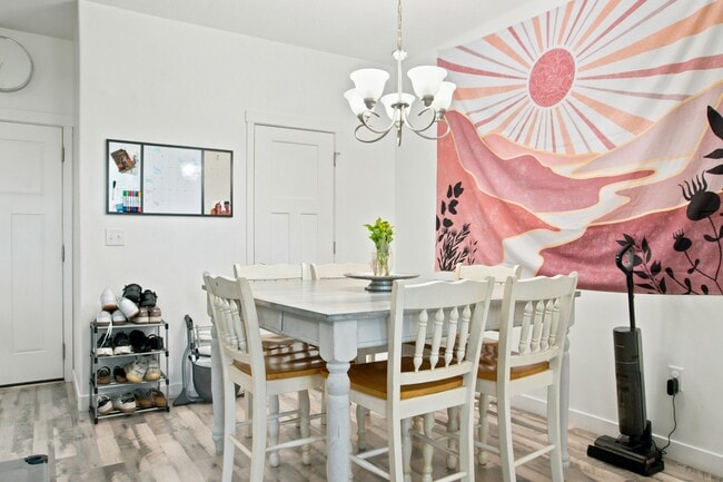 Photo - 1096 Emerald Pools Ln
